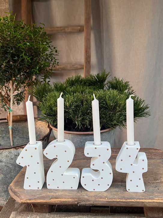 Advent Holzziffern Set 1234 Kerzenhalter weiß-gold klein Madleys H9.5