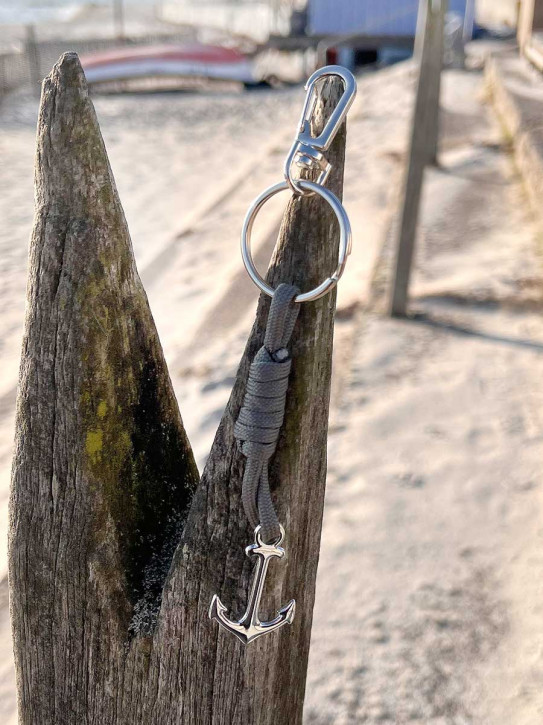 Schlüsselanhänger Anker am Seil grau 17 cm