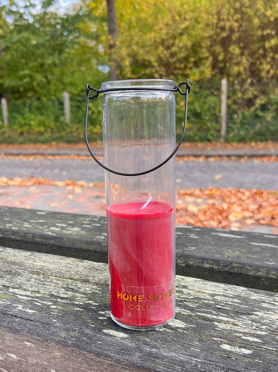 Home Society Candle Tube Kerze Frank im Hängeglas rot Home Society Candle Tube Kerze Frank im Hängeglas rot