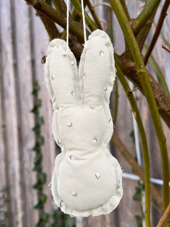 IB Laursen Anhänger Stoffhase Osterhase Hase schlank hellgrün