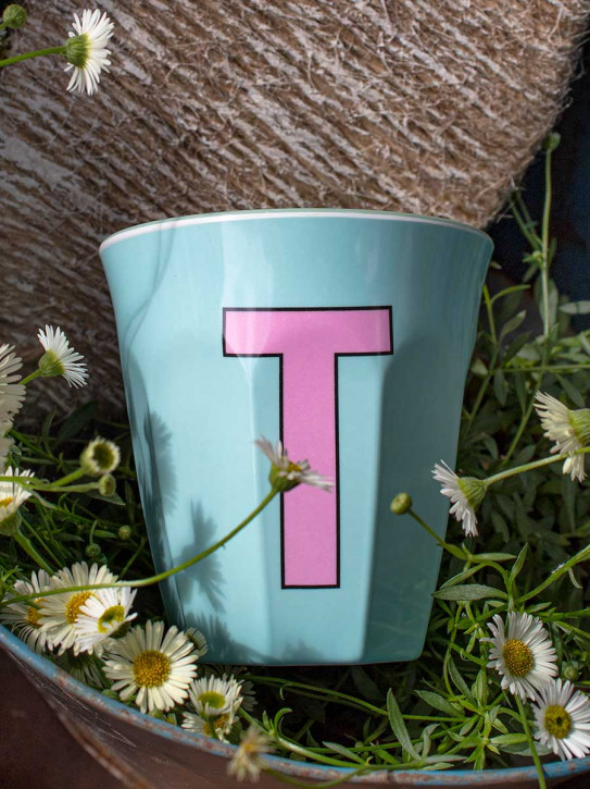 Rice Melamin Becher hellblau Buchstabe T