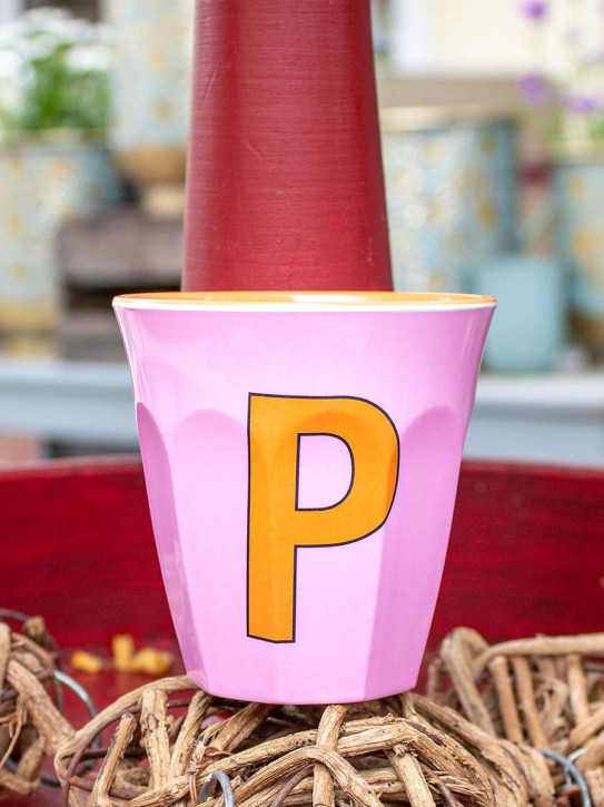 Rice Melamin Becher rosa Buchstabe P
