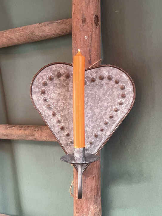 Eisenblech Zink Wand-Kerzenhalter Herz Stabkerze