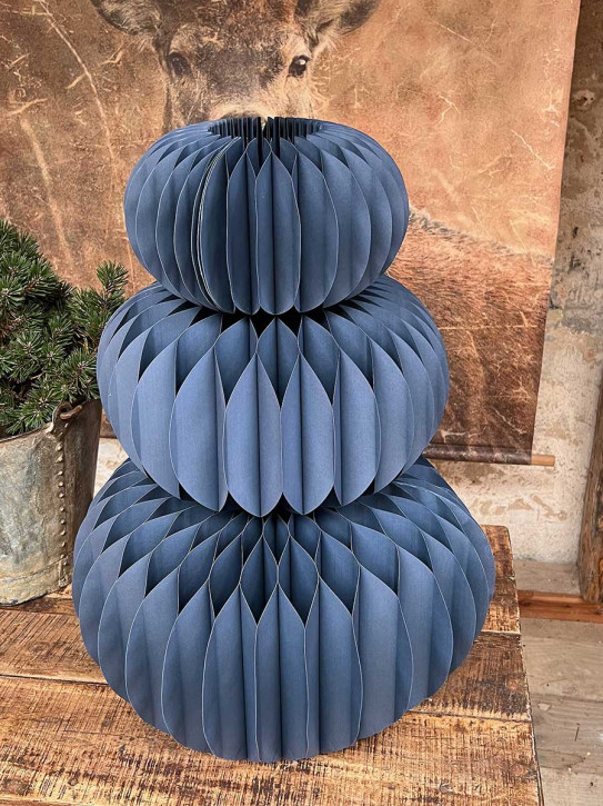 Papiersockel Papierkranz Faltkranz blau