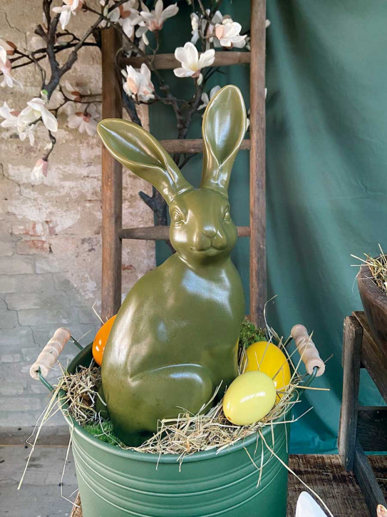 Keramik Hase Colin sitzend grün matt H37