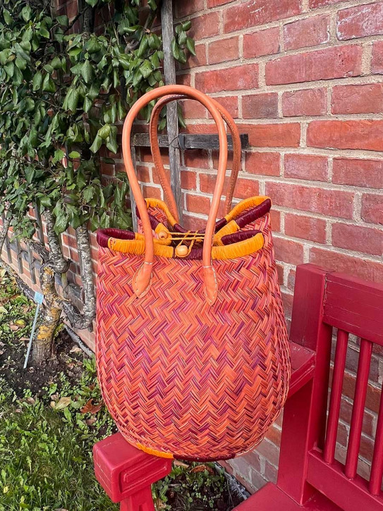 frosch und rabe Shopper rund curry bordeaux 4-fach Verschluss lange Lederhenkel L