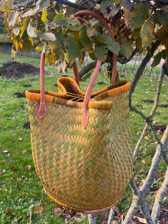 frosch und rabe Shopper rund curry olive 4-fach Verschluss lange Lederhenkel L