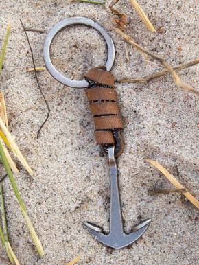 Schlüsselanhänger Anker mit Leder braun 9 cm