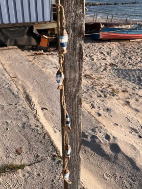 Girlande blau weiß gestreifte Holzfische am Seil L120
