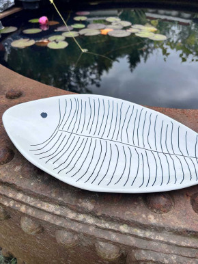 Große Porzellan Platte Teller Fisch gestreift Batela 39 cm