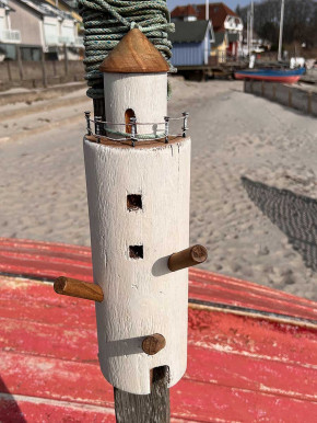 Batela Holzgarderobe weißer Leuchtturm 3 Haken H45