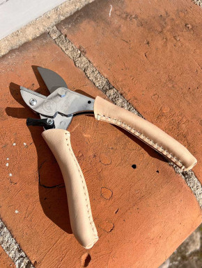 Chop Chop Bloom Gartenschere mit Ledergriff Sweet Daisy Natural