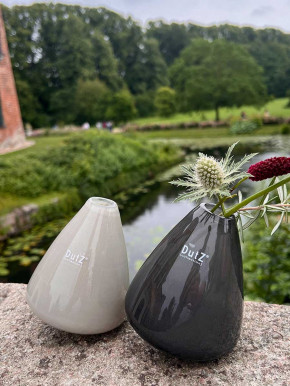 DutZ - Collection Tumbling Vase taupe
