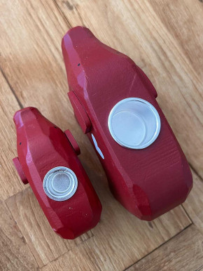 Rotes Holzschwein Kerzenhalter klein Madleys H4