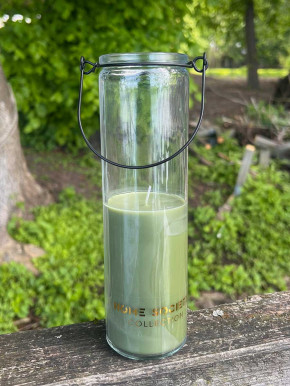 Home Society Candle Tube Kerze Frank im Hängeglas grün