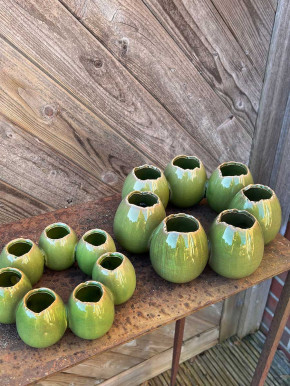 Porzellan Eierkranz Osterkranz Vase Vasenkranz dunkelgrün D27