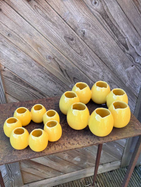 Porzellan Eierkranz Osterkranz Vase Vasenkranz gelb D27