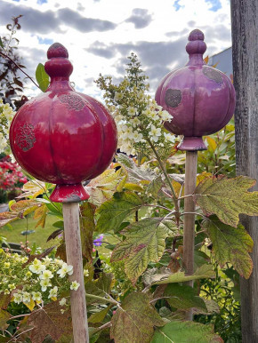 Steingut Gartenkugel Shabby Vintage antikrot H25 D16