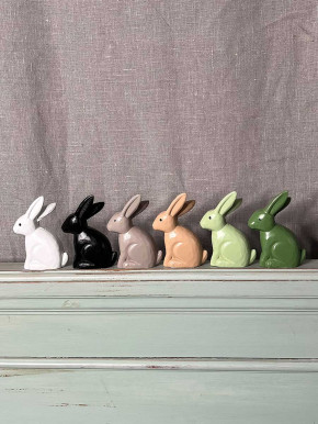 Bemalter Holzhase Rabbit Osterhase Hase Landhausstil geschnitzt grün S