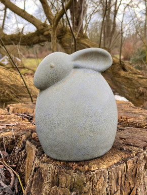 Keramik Osterhase Isen aufrecht salbei grün H24