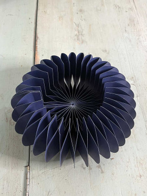 Papiersockel Papierkranz Faltkranz Dacia blau D22 H10