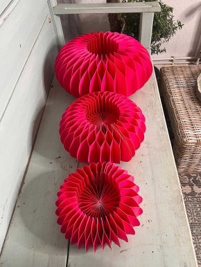 Papiersockel Papierkranz Faltkranz Dacia pink D39 H16.5