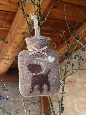 Dorothee Lehnen Miniwärmflasche Puppy Dog cashmere Hülle Merinowolle gefilzt 0,2l